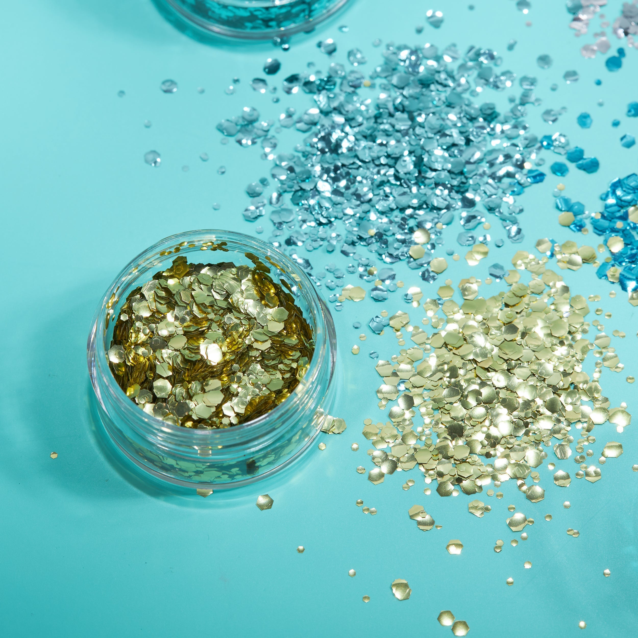 BIO Chunky Face & Body Glitter. Cosmetically certified, FDA & Health Canada compliant, cruelty free and vegan.