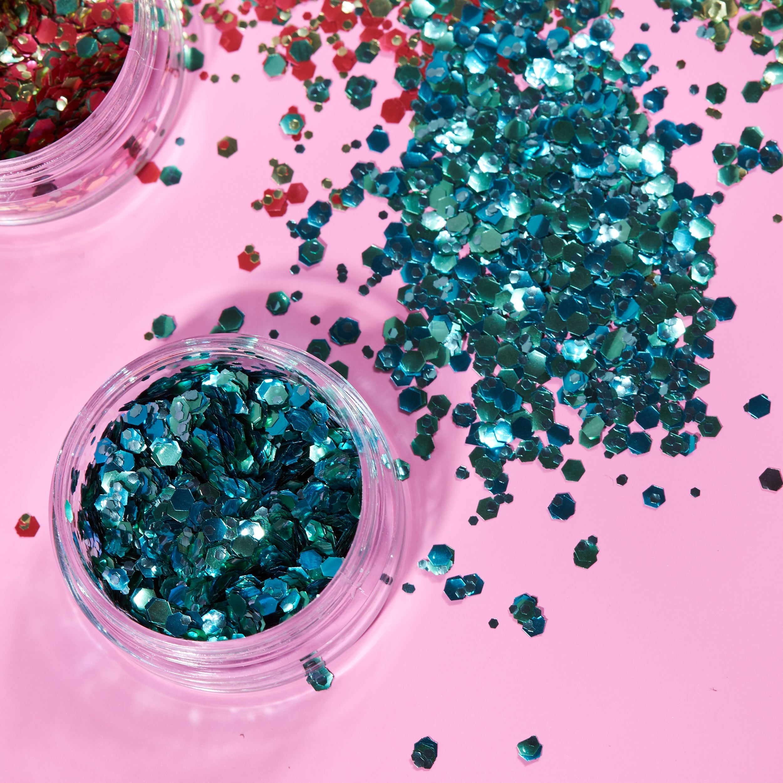 Mystic BIO Chunky Face & Body Glitter. Cosmetically certified, FDA & Health Canada compliant, cruelty free and vegan.