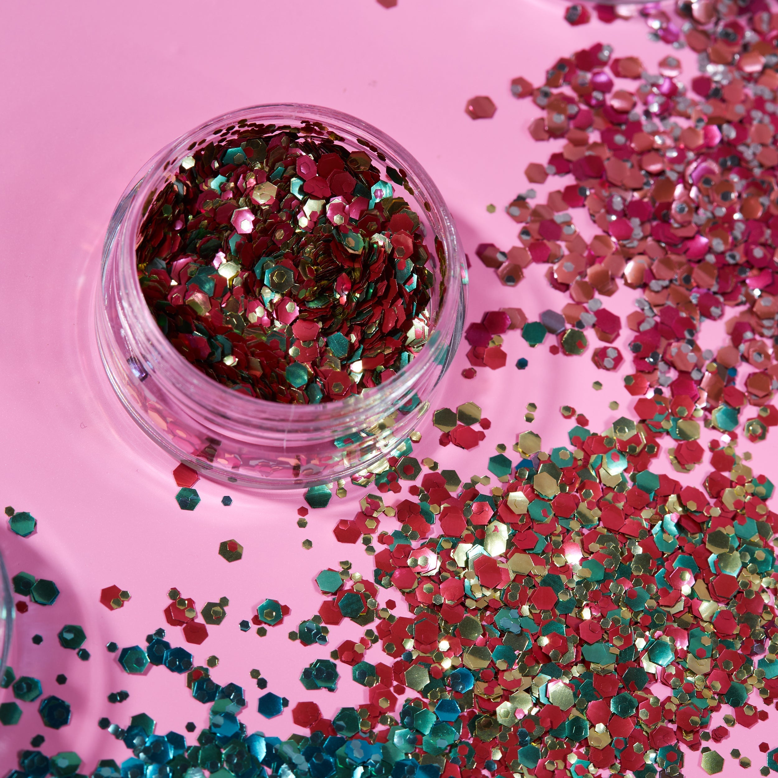 Mystic BIO Chunky Face & Body Glitter. Cosmetically certified, FDA & Health Canada compliant, cruelty free and vegan.