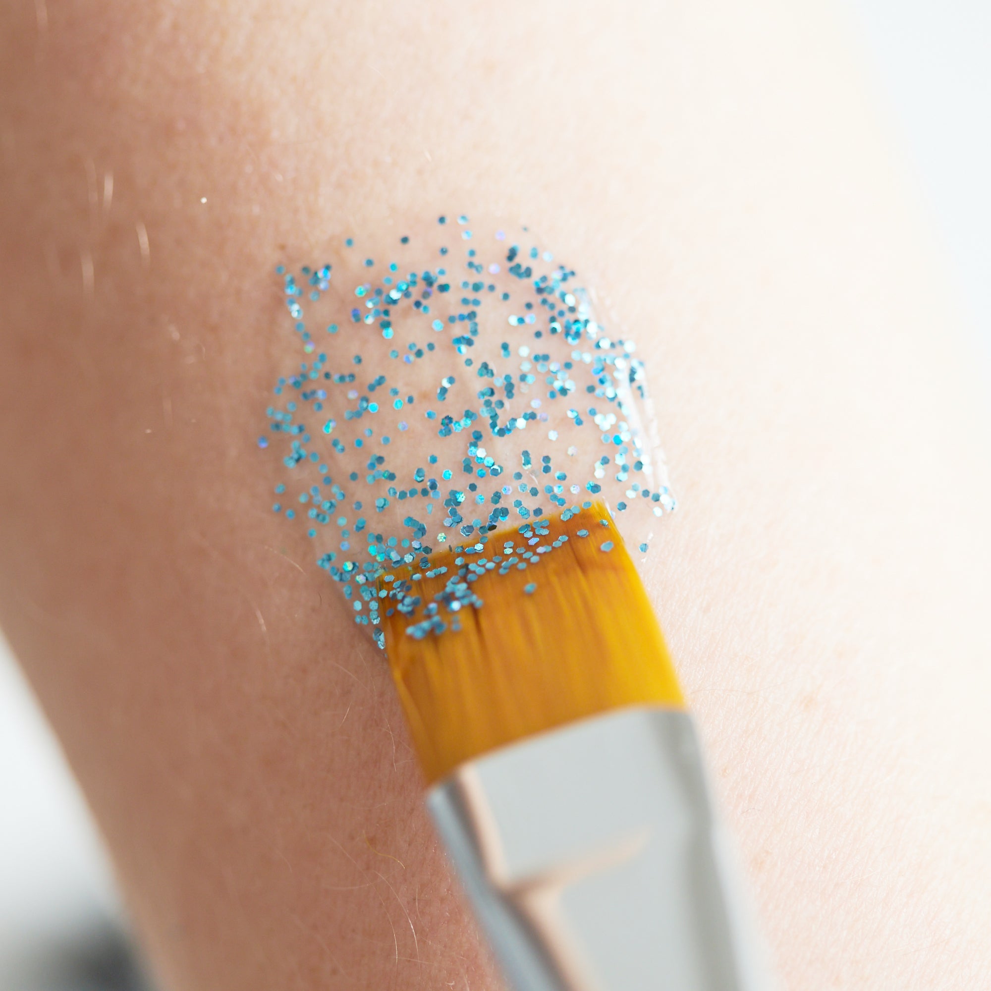 Face & Body Glitter Fix Gel. Cosmetically certified, FDA & Health Canada compliant, cruelty free and vegan.