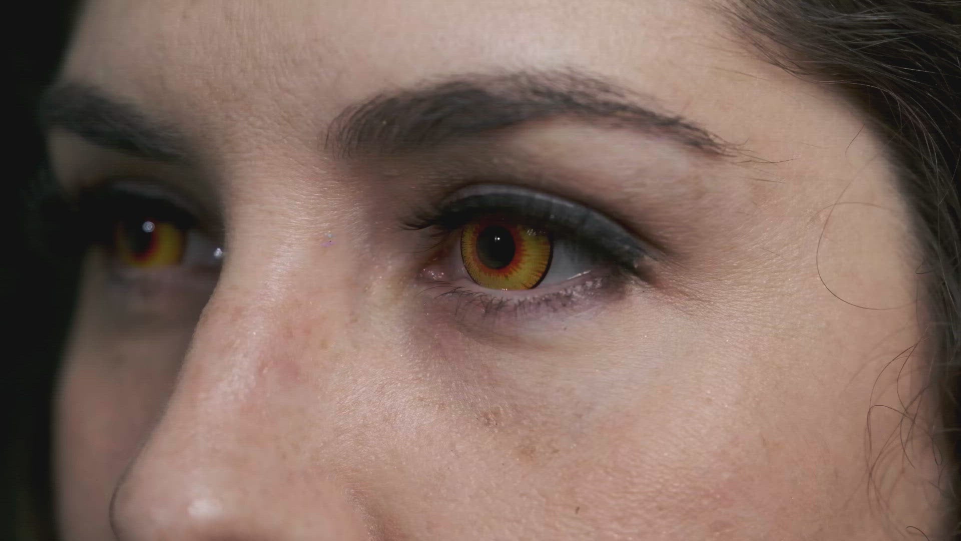 Loox Dragon's Breath Theatrical Contact Lenses - FDA & Health Canada Cleared